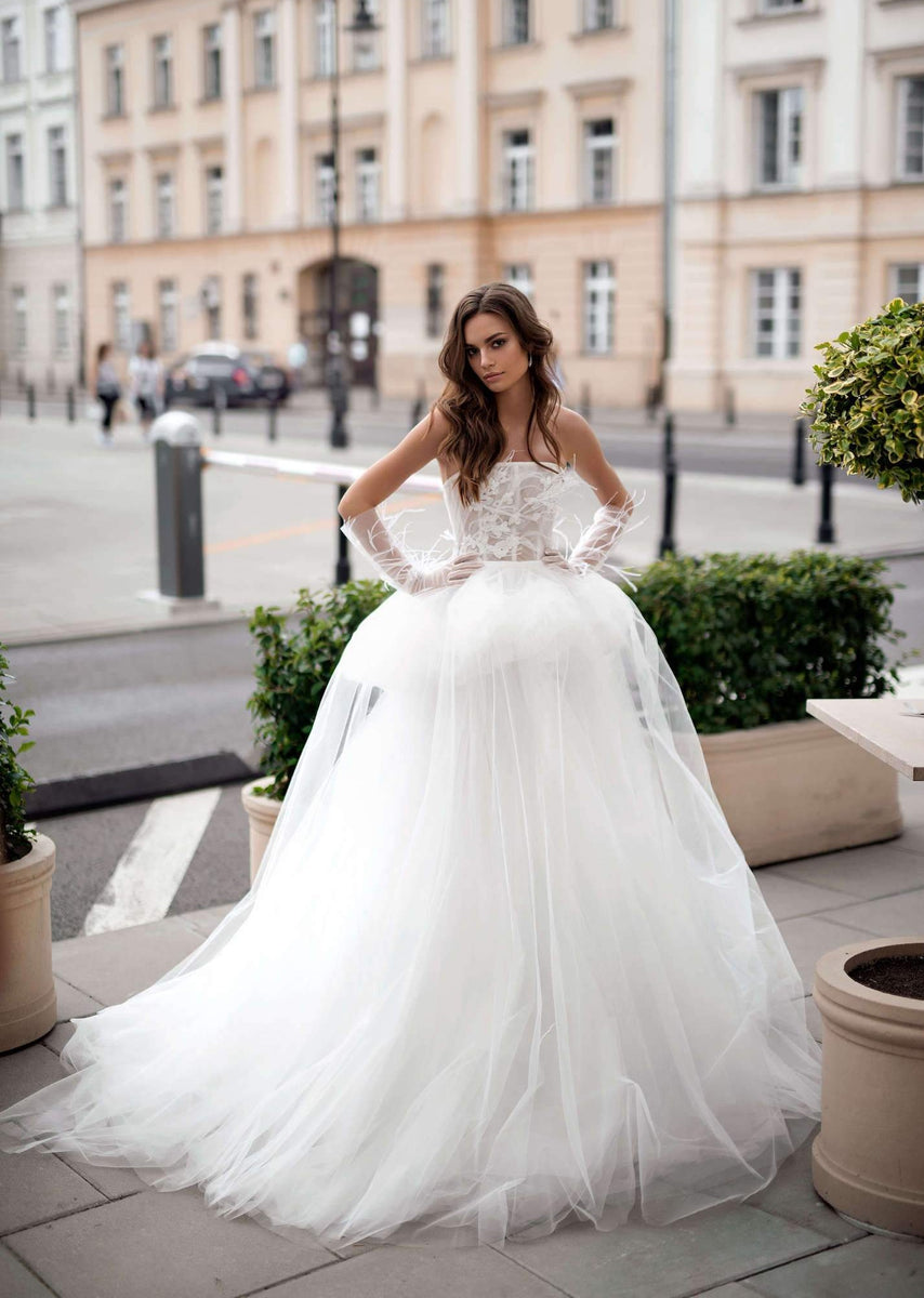 Robe Leonela main image 1