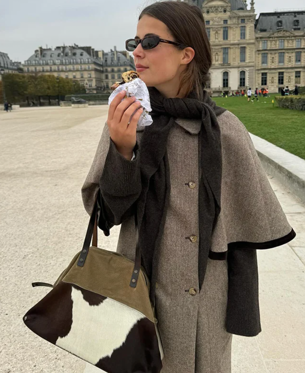 Experience timeless elegance with the Brynne Coat, crafted from a cozy wool blend for warmth and durability. Its maxi trench style features a stylish cape overlay, creating a relaxed fit that layers effortlessly over your favorite outfits. Designed to keep you comfortable on crisp autumn days, this coat blends vintage charm with contemporary flair, making it an indispensable piece for elevating your wardrobe with sophistication and comfort.