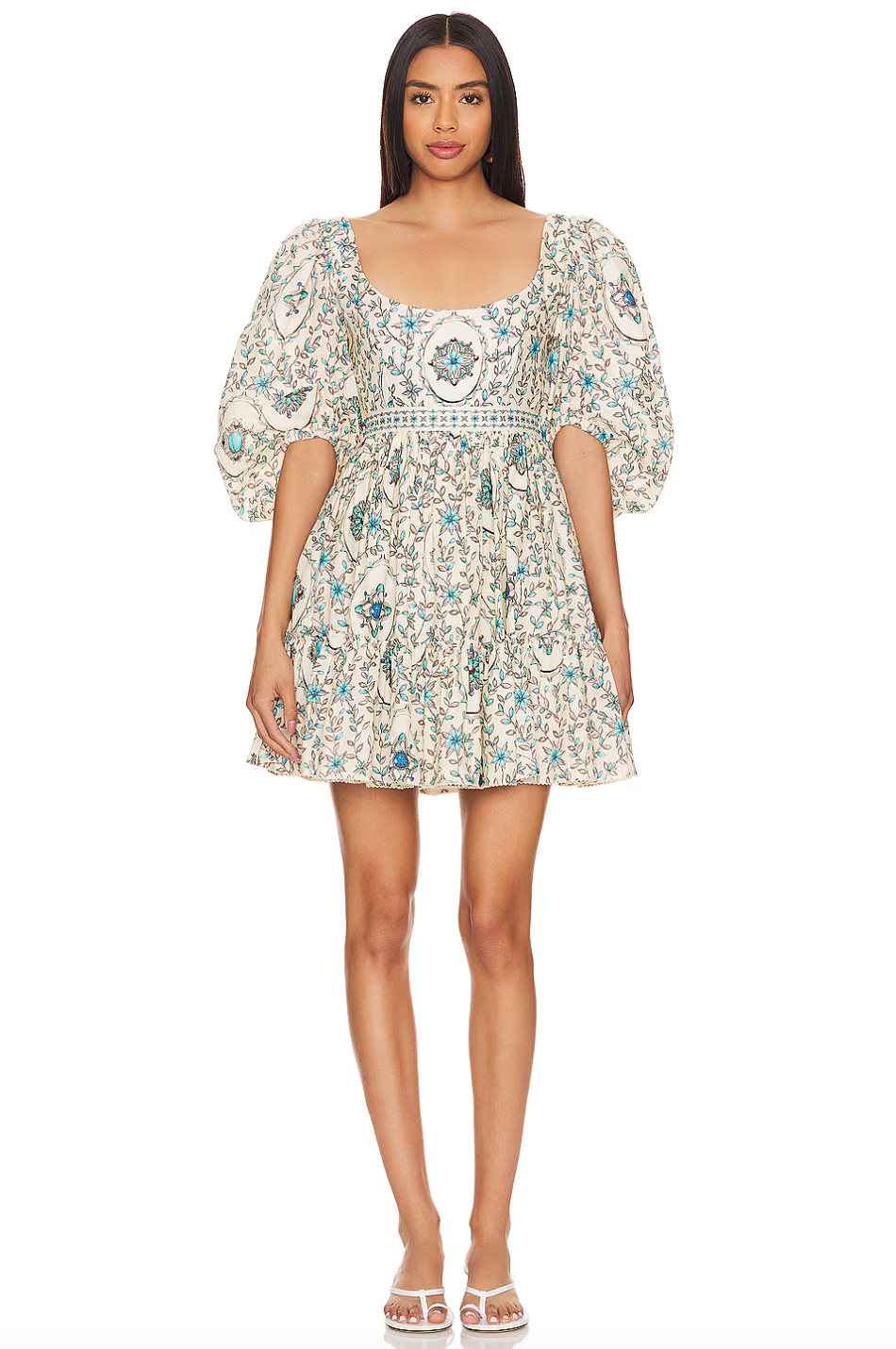 The Delirio Platero Dress offers effortless style with its fully lined construction and a hidden back zipper for a sleek silhouette. Crafted from midweight linen, it ensures comfort and breathability. Practical side seam pockets add convenience, while the blouson sleeves with cinched cuffs bring a touch of elegance and refined detail to your look. Perfect for any occasion, this dress combines comfort and chic sophistication seamlessly.