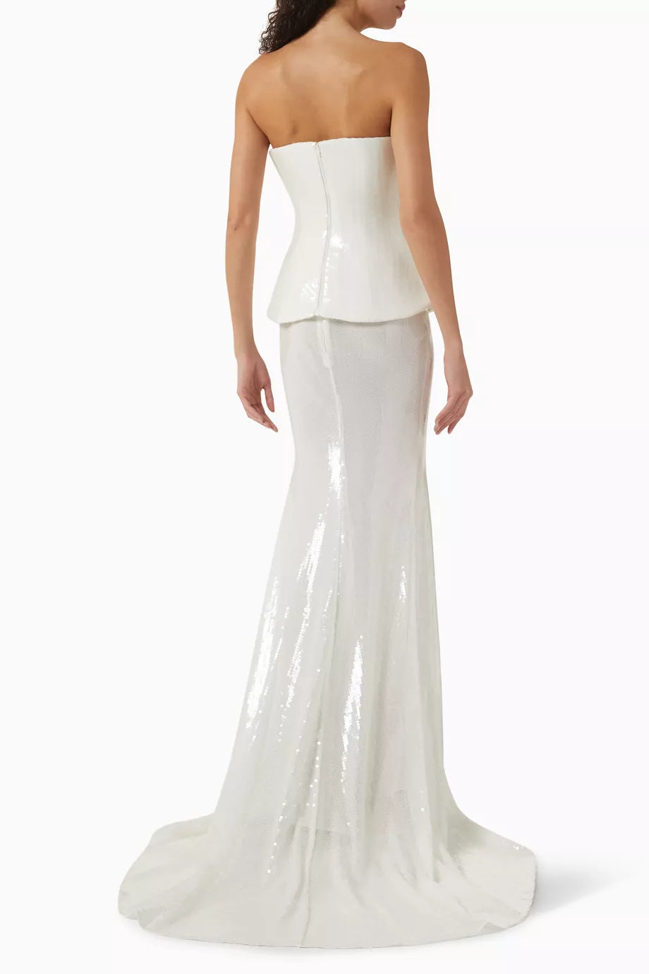 Make a statement in this Alex Perry sheer-skirt sequin-embellished gown. The corset bodice and stretch fabric will highlight your curves while the shimmering sequins add a touch of glamour. Perfect for galas and special occasions, all eyes will be on you. Elevate your style and serve up some drama!