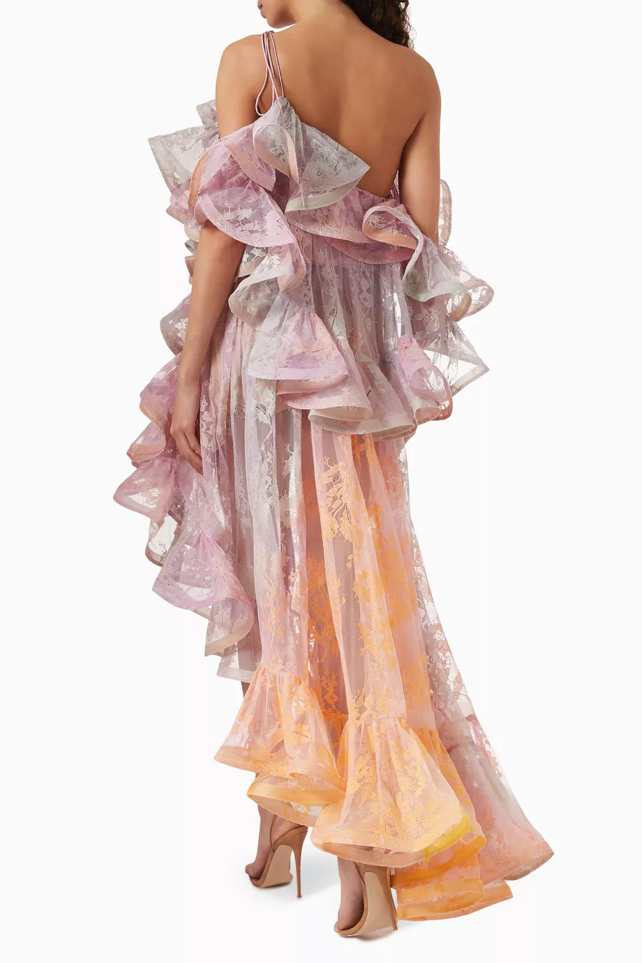 Step into the spotlight with the Dawning Ruffled Midi Dress in Lace from Zimmermann’s Spring 2025 Illumination Collection. This playful piece dazzles with asymmetric ruffles, a cape-style back, and a captivating side split flaunting a bold print. Perfect for turning heads at evening events, it pairs effortlessly with sleek heels and a chic clutch for a look that’s both dramatic and delightfully fun.