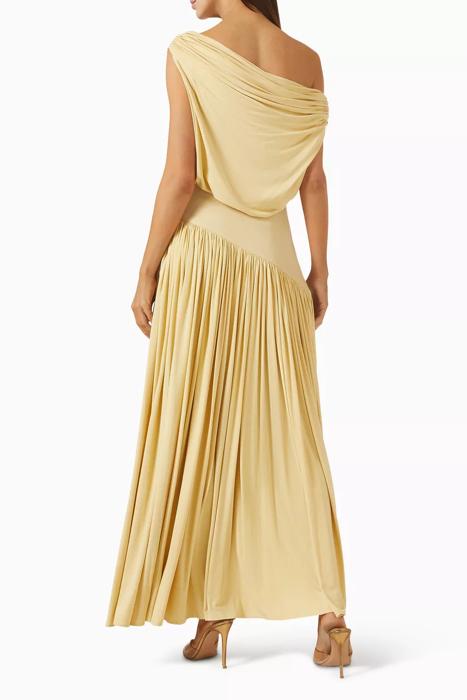 Discover effortless elegance with the Gwen Off-shoulder Dress by Abadia, crafted from luxuriously soft bamboo jersey that breathes with you throughout the day. The fabric's natural stretch ensures a flattering fit that moves with your body, while the graceful pleated skirt creates beautiful movement with every step. Style it your way—wear the neckline off-the-shoulder for a bold statement or draped to one side for understated sophistication. 