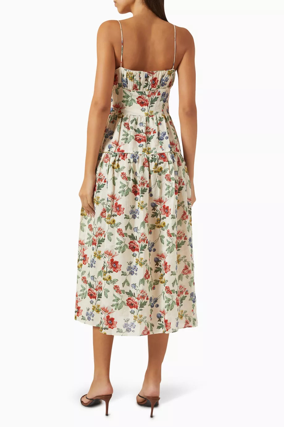 Prepare for sun-soaked gatherings with this charming floral-print dress. Constructed from breathable ramie fabric, it delivers an effortlessly light and comfortable wear perfect for warm weather adventures. The thoughtfully designed fitted waist pairs beautifully with a flowing A-line skirt, creating a flattering silhouette that moves with you. Whether you're hosting an intimate garden party or enjoying a leisurely picnic, this dress combines timeless style with practical comfort.