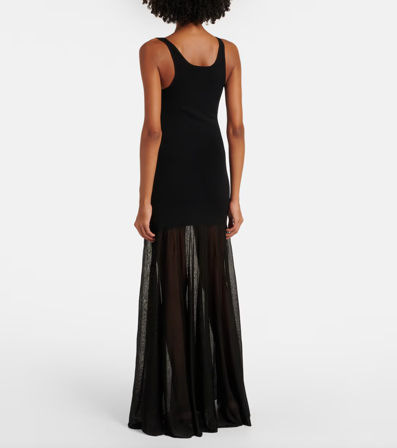 Elevate your evening look with this sleek black maxi dress by Toteme. Featuring a fine knit fabric and a panelled design, it offers both comfort and subtle sophistication. The sleeveless scoop neck and unlined construction keep the silhouette light and breathable, while the flared, long skirt adds graceful movement. Perfect for formal occasions, this dress combines understated elegance with a modern edge.