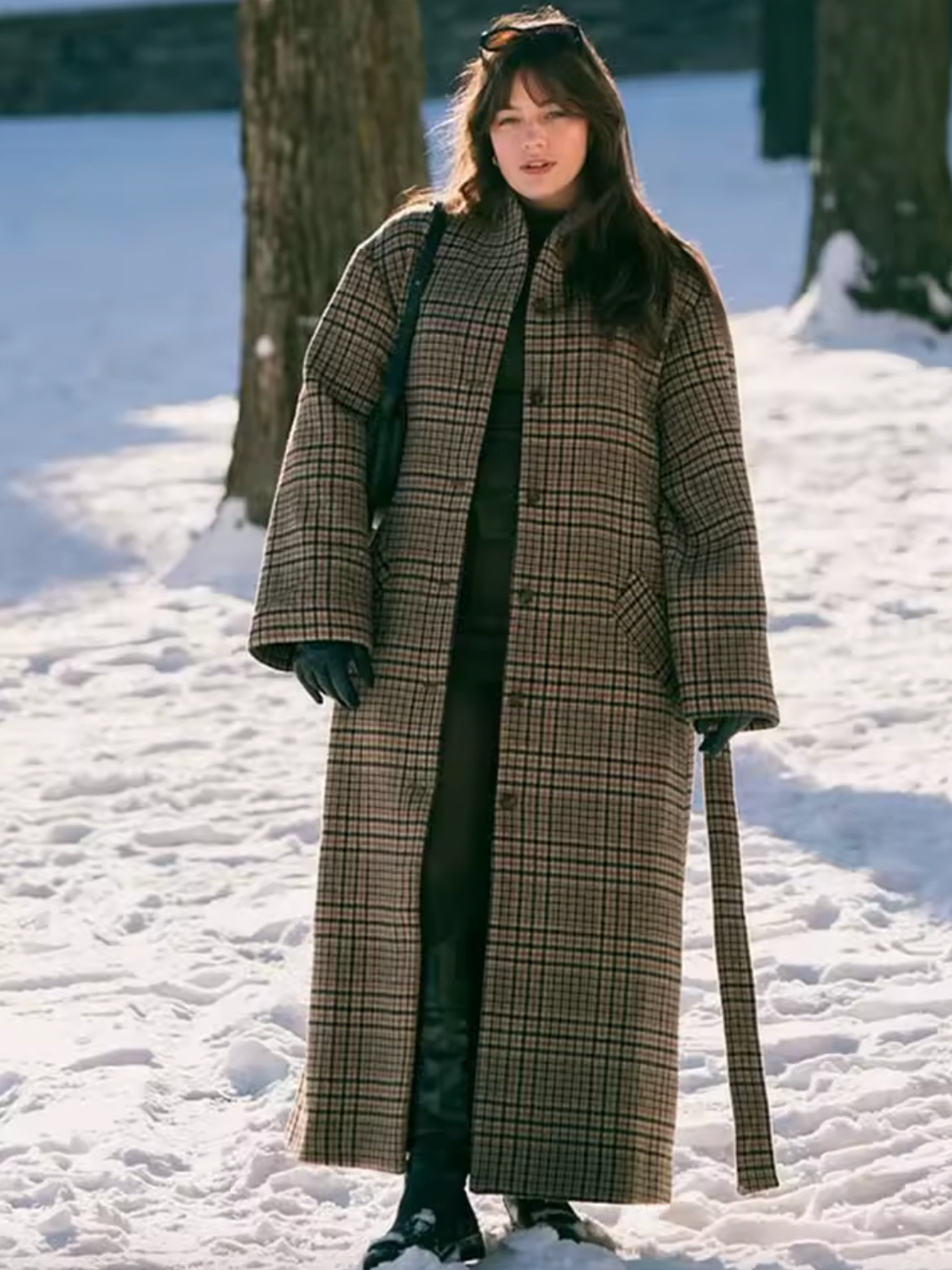 The Cotswolds Coat by Reformation x Kacey Musgraves is your new favorite layering piece with a deliberately oversized silhouette that feels effortlessly cool. Crafted with a slim fit throughout, it drapes beautifully without clinging. Want something more tailored? Simply size down for a custom-fit vibe. Perfect for throwing over everything from dresses to sweaters, this coat brings that relaxed-luxe energy to any outfit.