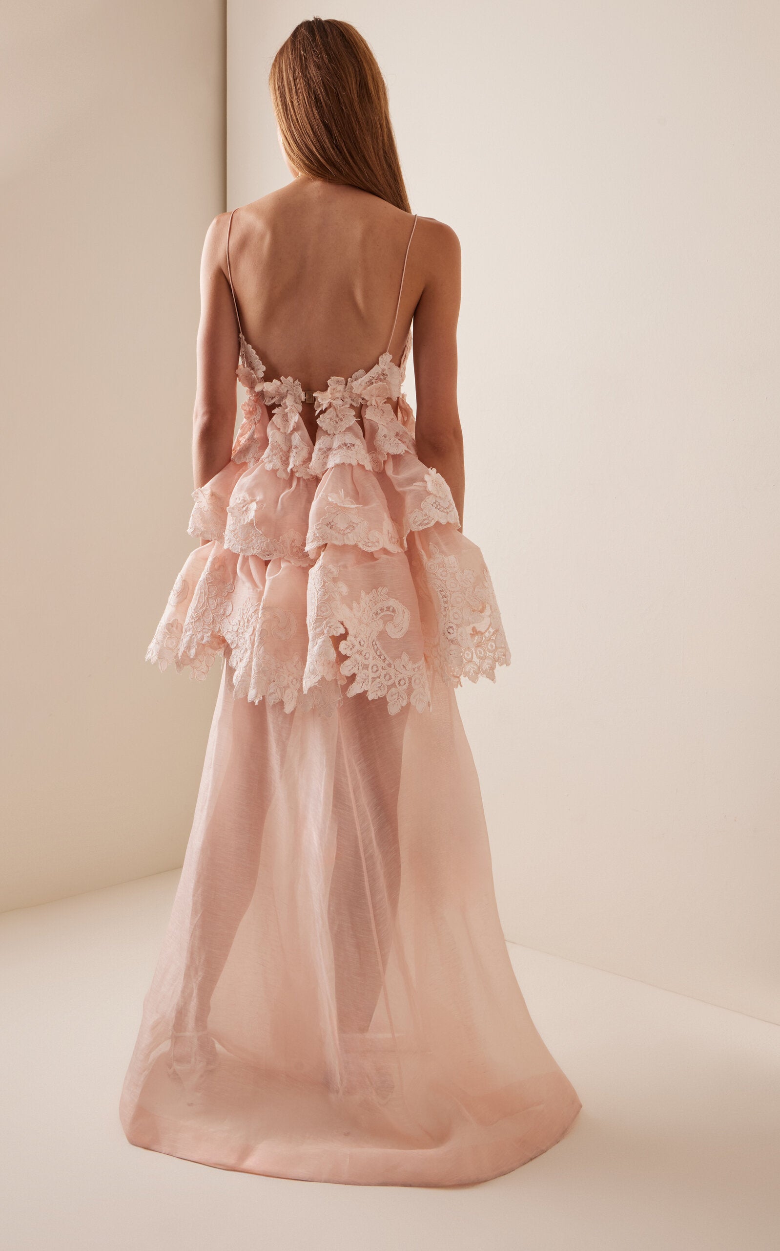 The Crush Embroidered Linen-Silk Maxi Dress from Nicky Zimmermann’s Resort ’25 collection blends timeless ’80s-inspired romance with modern sophistication. Crafted from luxurious linen-silk, this dress features intricate embroidery that adds delicate texture and charm. Its flowing silhouette enhances elegance while offering comfortable wear, making it perfect for memorable moments or special occasions where you want to make a lasting impression. 