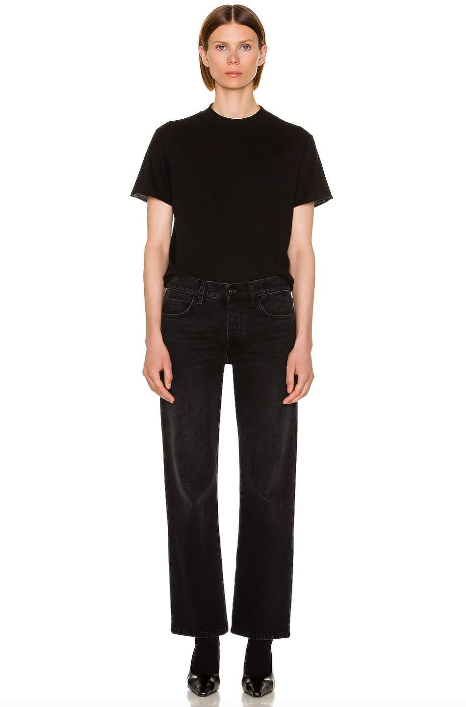 The Fedrino Top from The Row is crafted from soft slub jersey fabric, giving it a relaxed and slightly textured feel. Featuring raw cut sleeves and a raw hem, it adds an effortlessly cool, undone vibe to your casual look. Perfect for those who love playful, easygoing style with a twist.